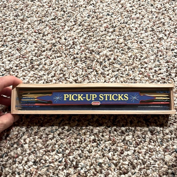 PICK-UP sticks (wooden) - Picture 1 of 2